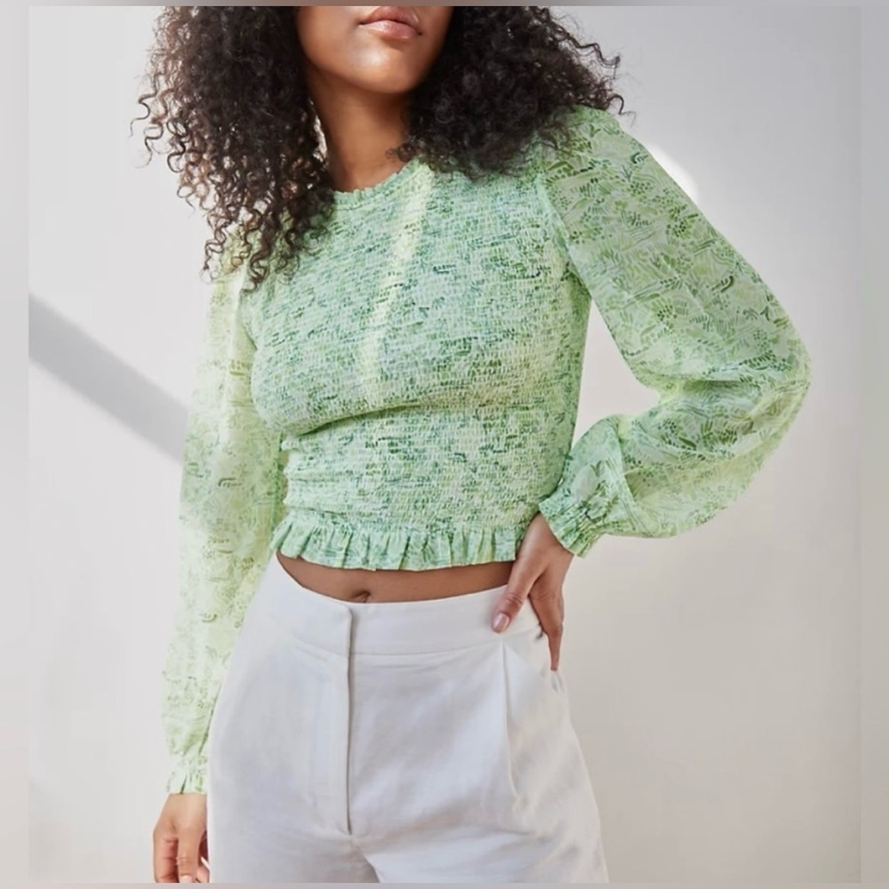 Aritzia Wilfred Tempest Blouse Smocked Bodice Sheer Sleeves Green Botanical L - Picture 1 of 11